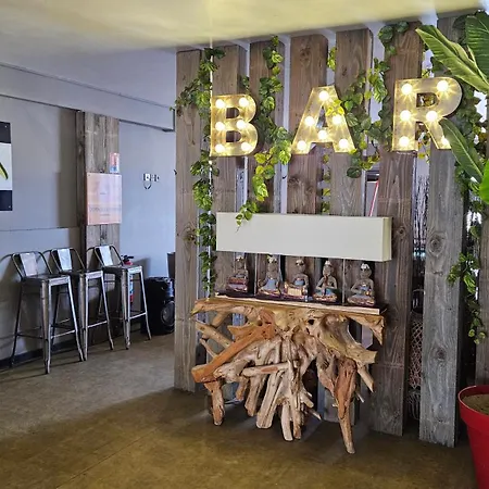 Mobile-home Les Pieds Dans L'eau Kamp alanı *